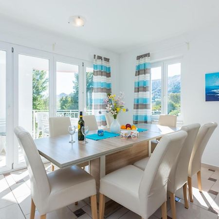 Beautiful Apartment Lovorka 6 , Baska, Krk Экстерьер фото