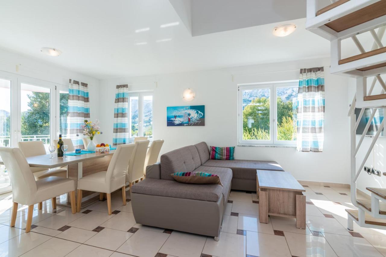 Beautiful Apartment Lovorka 6 , Baska, Krk Экстерьер фото