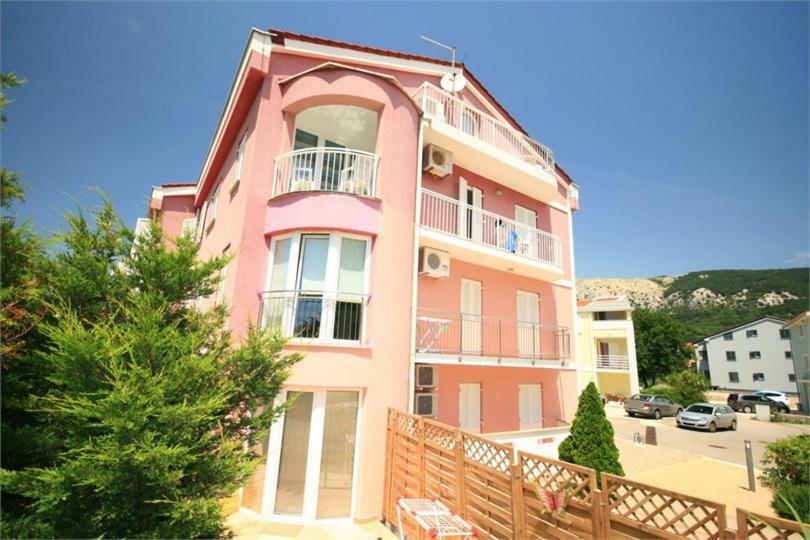 Beautiful Apartment Lovorka 6 , Baska, Krk Экстерьер фото